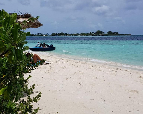 Vaali Beach & Dive Lodge Maldives фото 6