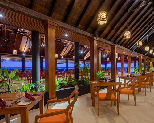 Dhigufaru Island Resort фото 39